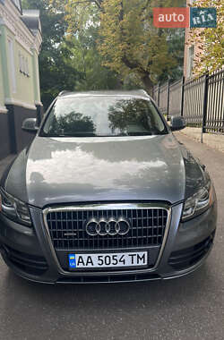 Внедорожник / Кроссовер Audi Q5 2011 в 