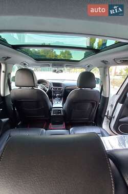 Позашляховик / Кросовер Audi Q5 2016 в 