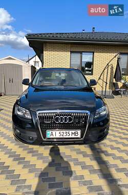 Внедорожник / Кроссовер Audi Q5 2009 в 