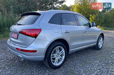 Позашляховик / Кросовер Audi Q5 2015 в 