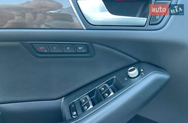 Позашляховик / Кросовер Audi Q5 2015 в 