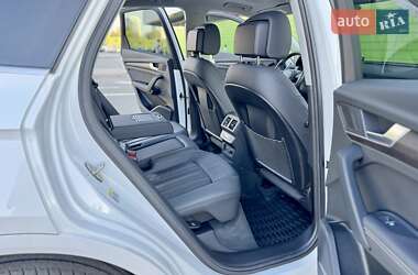Внедорожник / Кроссовер Audi Q5 2023 в 