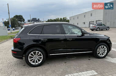 Внедорожник / Кроссовер Audi Q5 2015 в 
