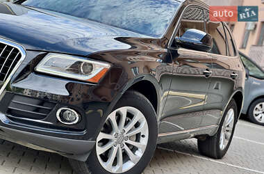 Внедорожник / Кроссовер Audi Q5 2016 в 