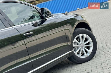 Внедорожник / Кроссовер Audi Q5 2016 в 