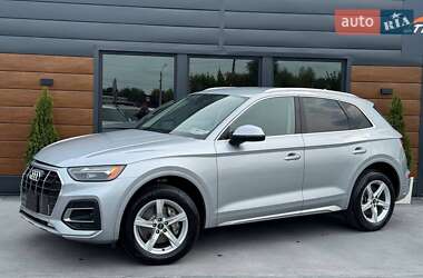 Внедорожник / Кроссовер Audi Q5 2021 в 
