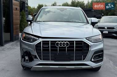 Внедорожник / Кроссовер Audi Q5 2021 в 