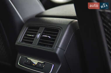 Внедорожник / Кроссовер Audi Q5 2021 в 