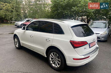 Внедорожник / Кроссовер Audi Q5 2015 в 