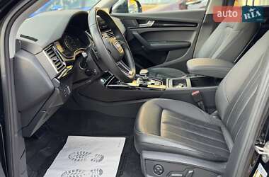 Внедорожник / Кроссовер Audi Q5 2021 в 