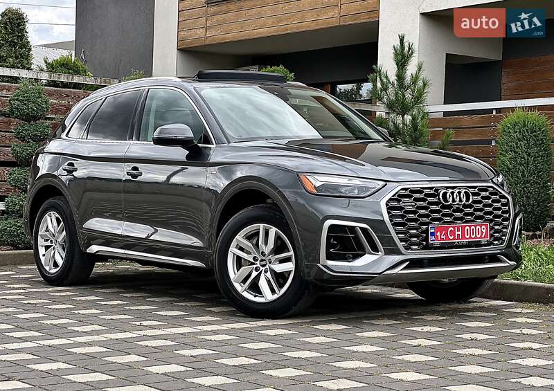 Внедорожник / Кроссовер Audi Q5 2023 в 