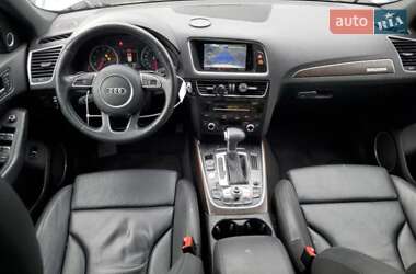 Внедорожник / Кроссовер Audi Q5 2015 в 