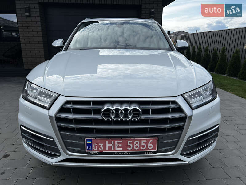 Внедорожник / Кроссовер Audi Q5 2019 в 