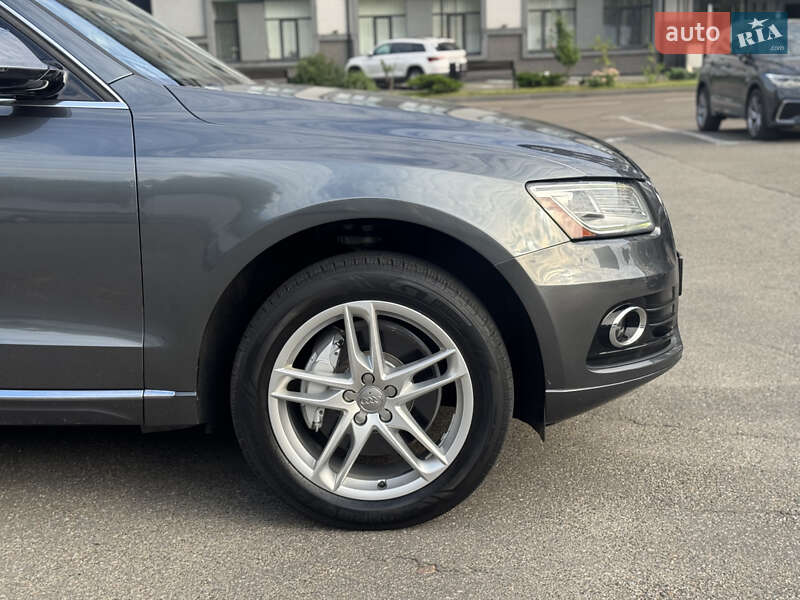 Внедорожник / Кроссовер Audi Q5 2015 в Киеве