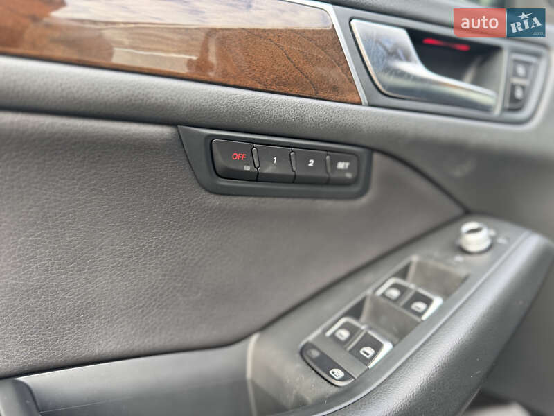 Внедорожник / Кроссовер Audi Q5 2015 в Киеве