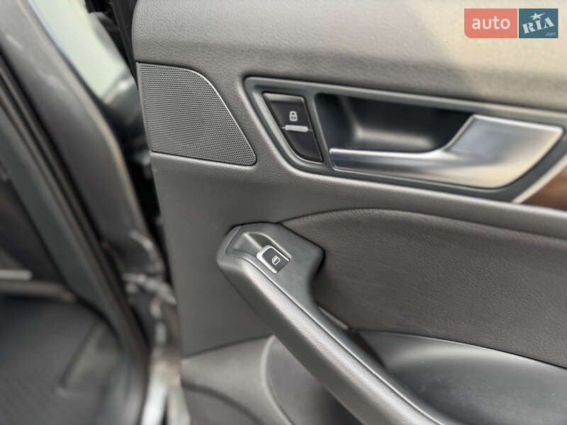 Внедорожник / Кроссовер Audi Q5 2015 в Белой Церкви