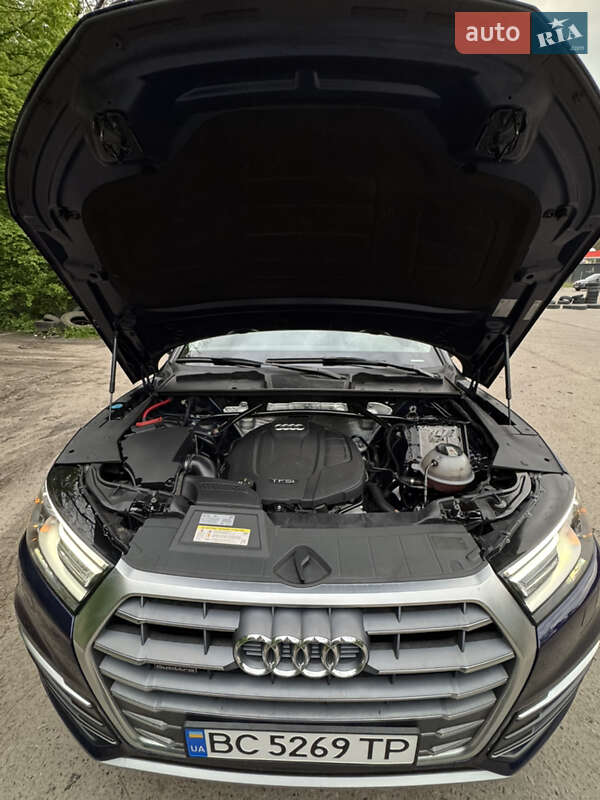 Внедорожник / Кроссовер Audi Q5 2017 в Львове