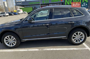 Внедорожник / Кроссовер Audi Q5 2016 в 