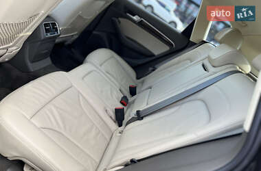Внедорожник / Кроссовер Audi Q5 2016 в 
