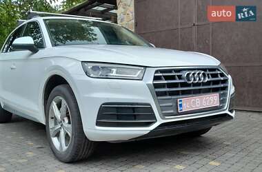 Внедорожник / Кроссовер Audi Q5 2019 в 