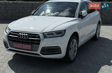 Внедорожник / Кроссовер Audi Q5 2018 в Киеве