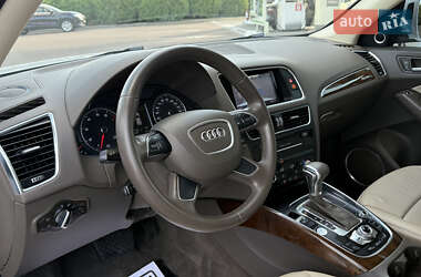 Внедорожник / Кроссовер Audi Q5 2014 в 