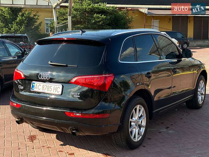 Внедорожник / Кроссовер Audi Q5 2010 в 