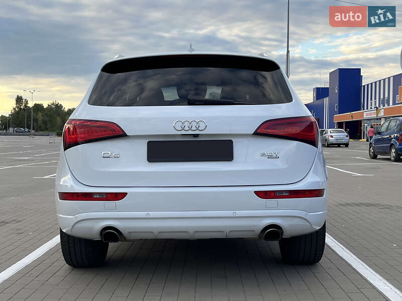 Внедорожник / Кроссовер Audi Q5 2013 в Сумах