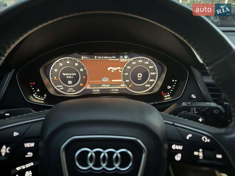 Внедорожник / Кроссовер Audi Q5 2017 в Одессе