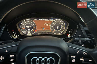 Внедорожник / Кроссовер Audi Q5 2017 в 