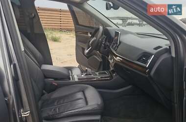 Внедорожник / Кроссовер Audi Q5 2018 в 
