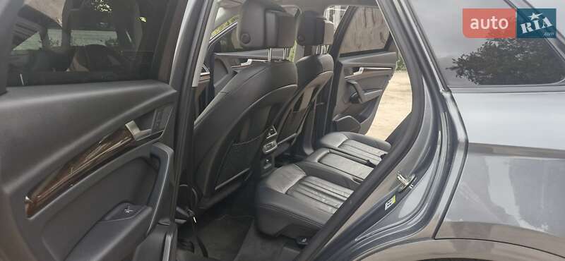 Внедорожник / Кроссовер Audi Q5 2018 в Киеве фото 30 Внедорожник / Кроссовер Audi Q5 2018 в Киеве