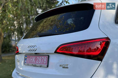 Внедорожник / Кроссовер Audi Q5 2015 в 