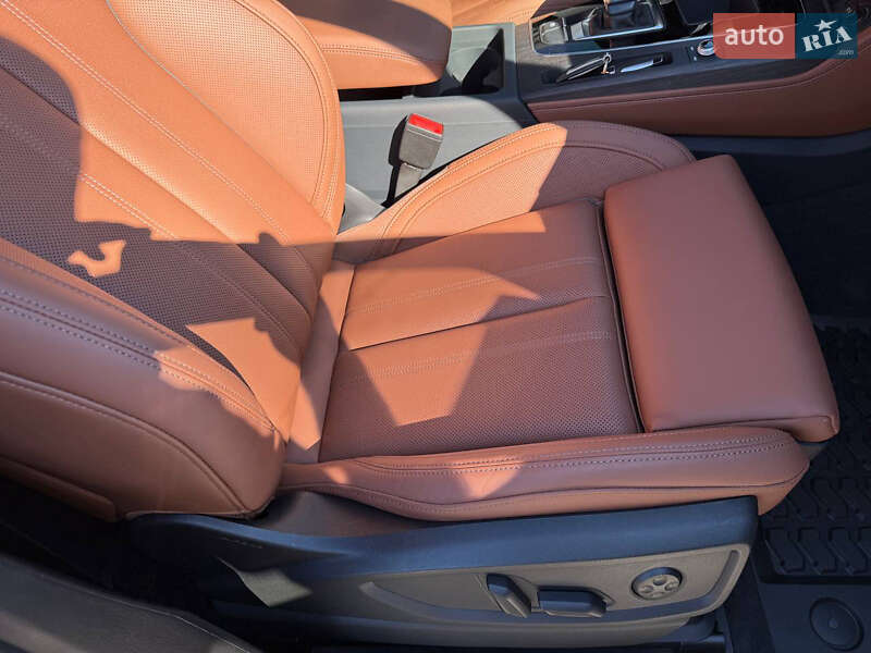 Внедорожник / Кроссовер Audi Q5 2023 в Белой Церкви