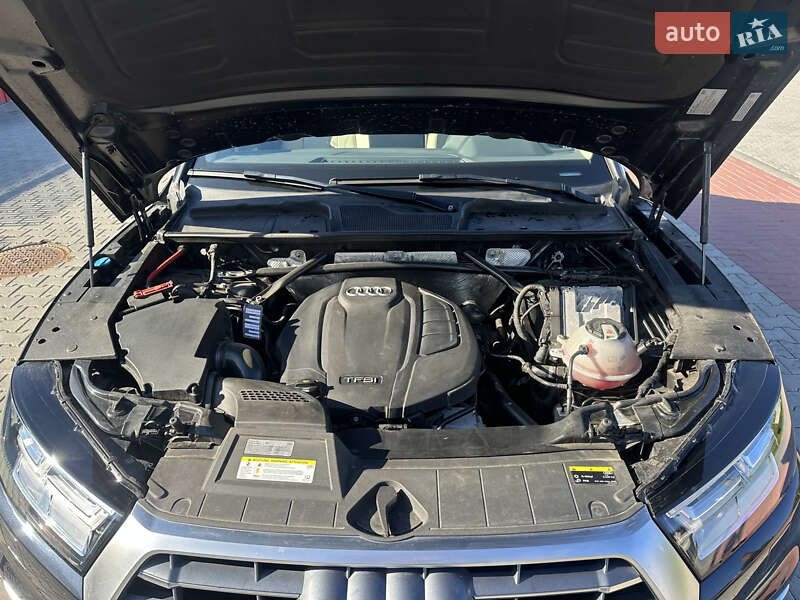 Внедорожник / Кроссовер Audi Q5 2018 в Львове