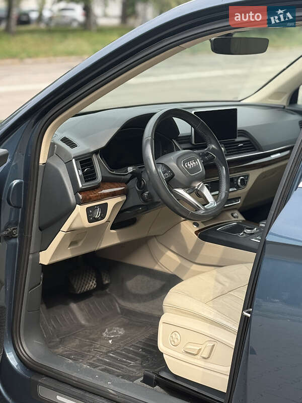 Позашляховик / Кросовер Audi Q5 2017 в Білій Церкві фото 12 Позашляховик / Кросовер Audi Q5 2017 в Білій Церкві