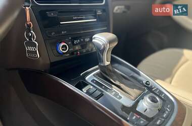 Внедорожник / Кроссовер Audi Q5 2015 в 