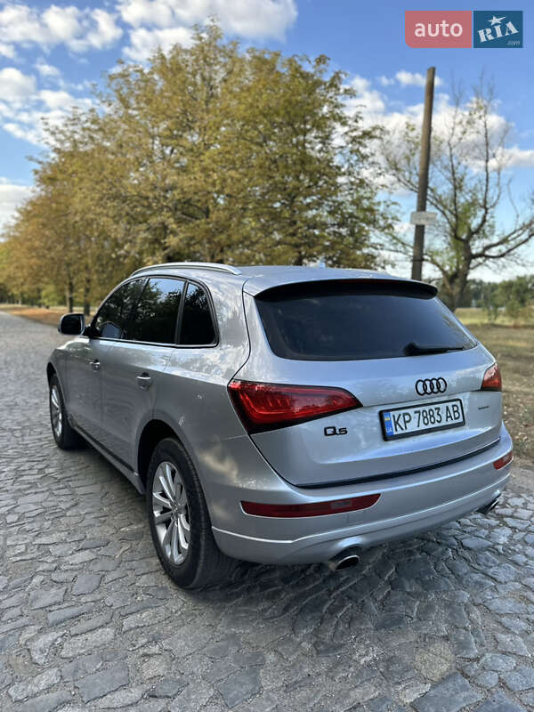 Позашляховик / Кросовер Audi Q5 2016 в Запоріжжі