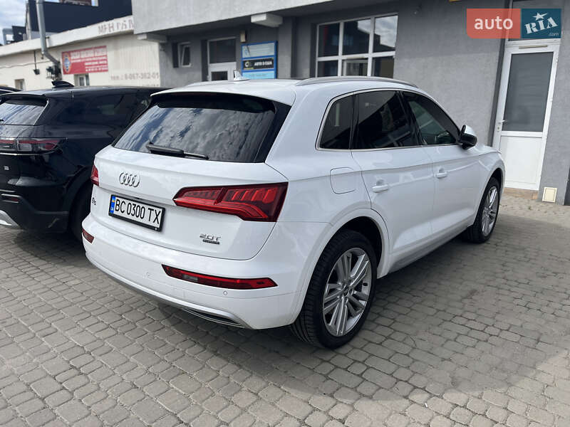 Внедорожник / Кроссовер Audi Q5 2017 в Львове