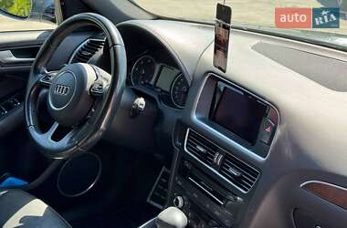 Внедорожник / Кроссовер Audi Q5 2015 в 