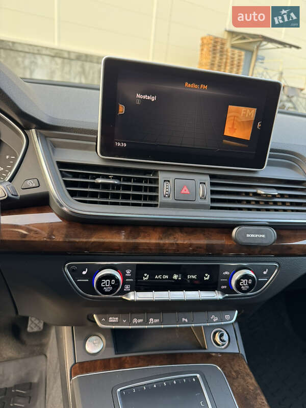 Внедорожник / Кроссовер Audi Q5 2016 в Львове