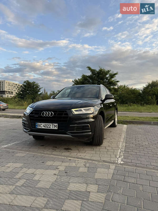 Внедорожник / Кроссовер Audi Q5 2016 в Львове