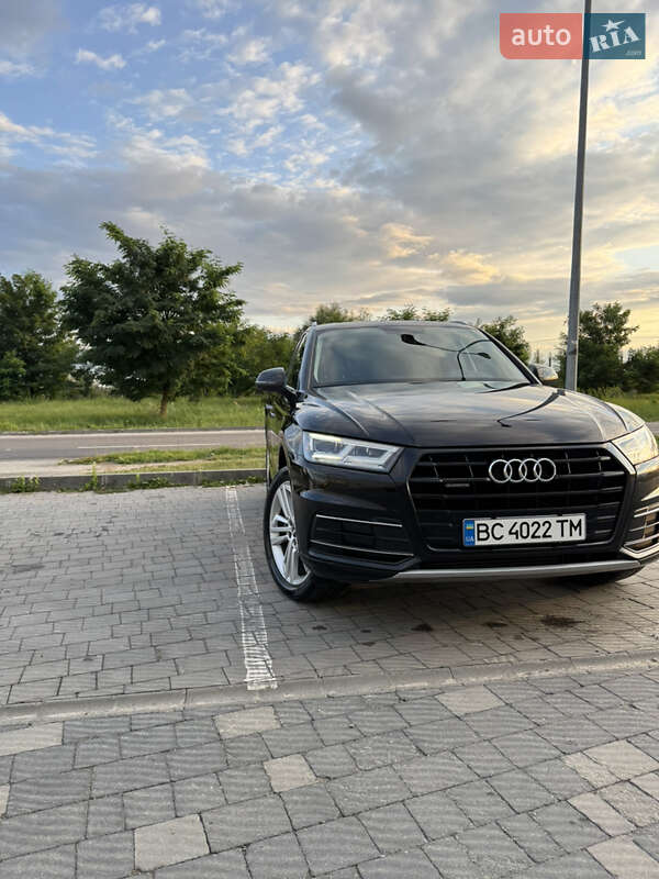 Внедорожник / Кроссовер Audi Q5 2016 в Львове