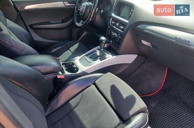 Внедорожник / Кроссовер Audi Q5 2009 в 