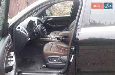 Внедорожник / Кроссовер Audi Q5 2010 в 
