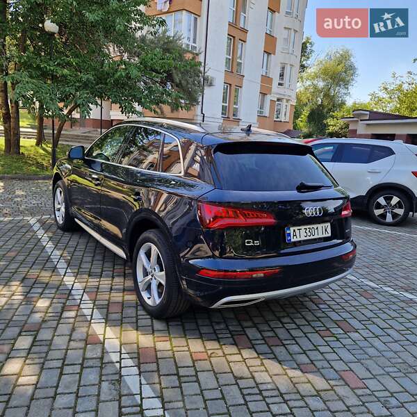 Внедорожник / Кроссовер Audi Q5 2020 в Ивано-Франковске