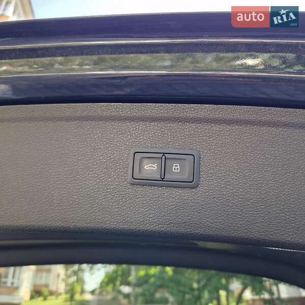 Внедорожник / Кроссовер Audi Q5 2020 в Ивано-Франковске