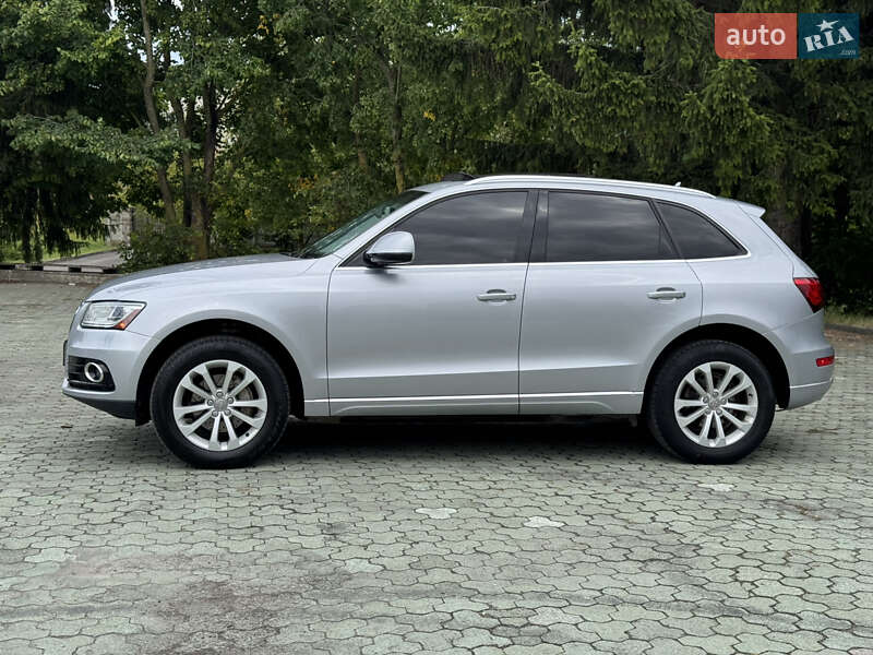 Внедорожник / Кроссовер Audi Q5 2015 в Дубно
