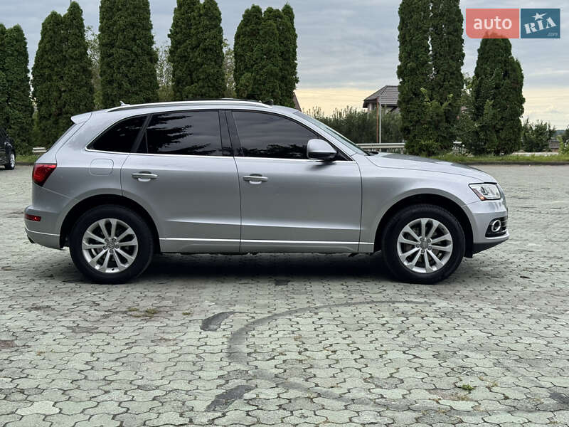 Внедорожник / Кроссовер Audi Q5 2015 в Дубно