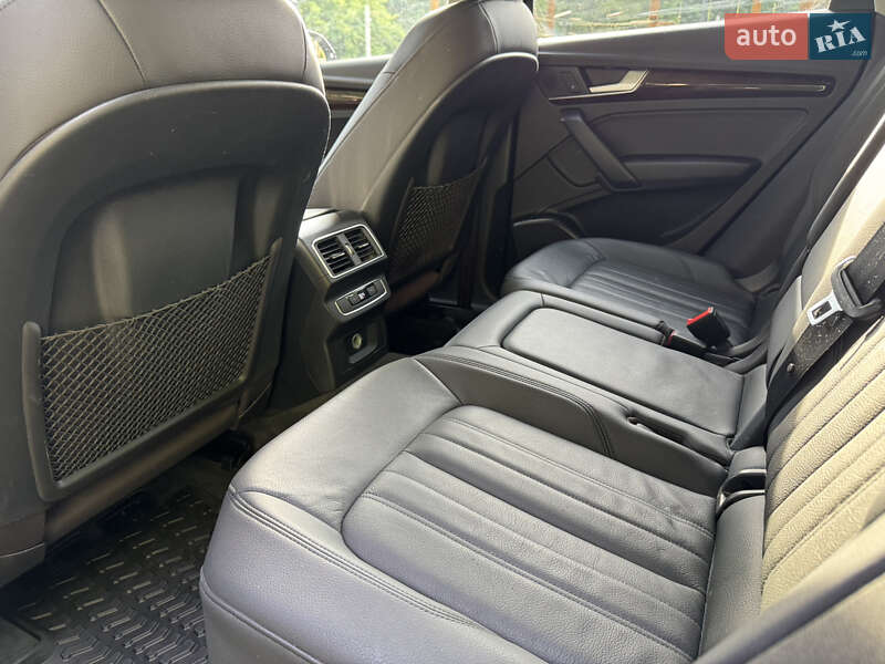 Внедорожник / Кроссовер Audi Q5 2018 в Львове